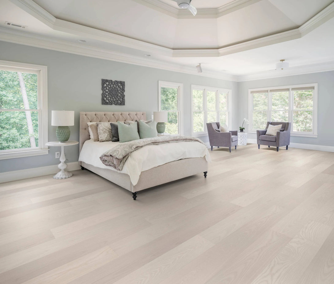 Bjelin - XL Woodura ASH Collection - Powder White - GULLARP - Select grade - Hardwood