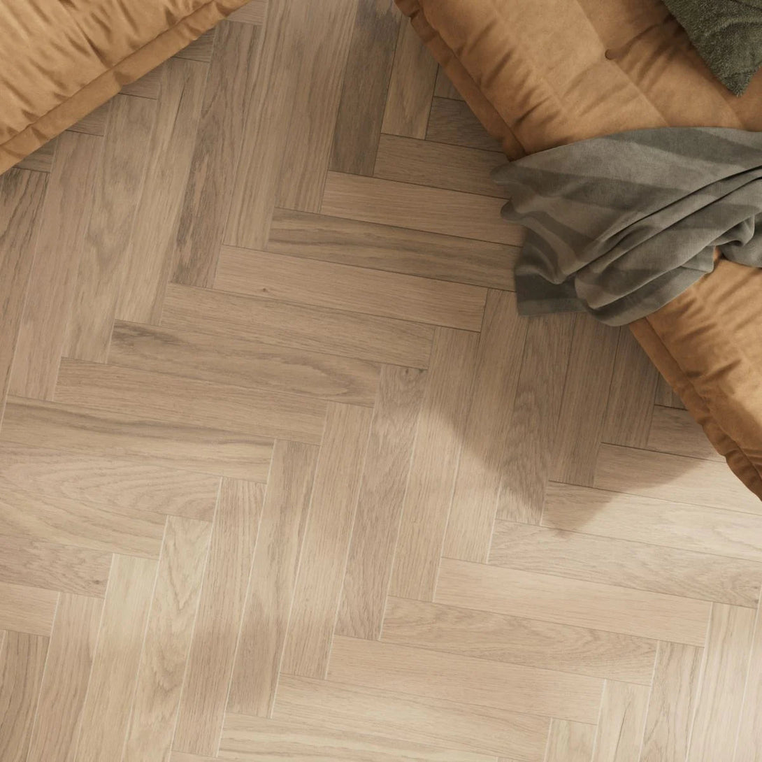 Bjelin - XL Woodura Herringbone Collection - Misty White - ERVALLA - Hardwood