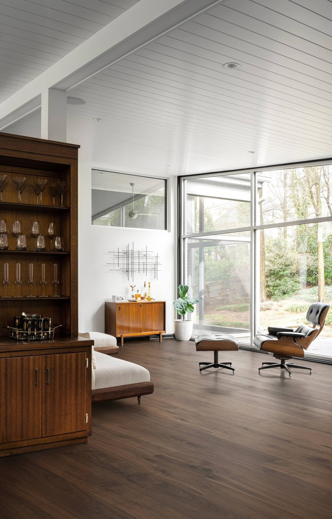 Bjelin - XL Woodura WALNUT Collection - Terra Brown Walnut - Nature grade - Hardwood