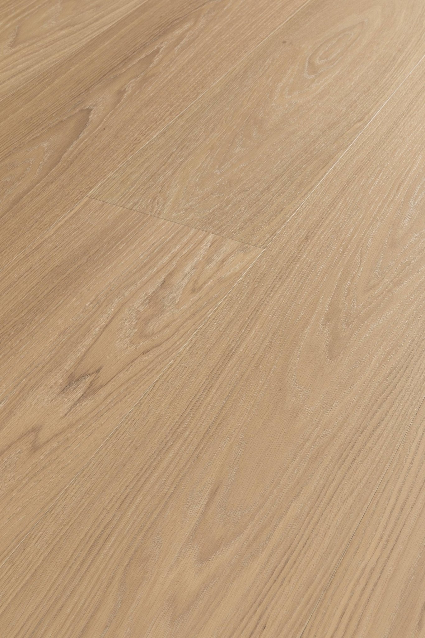 Bjelin - XXL Woodura Collection - Misty White Oak - VEJBY - Select