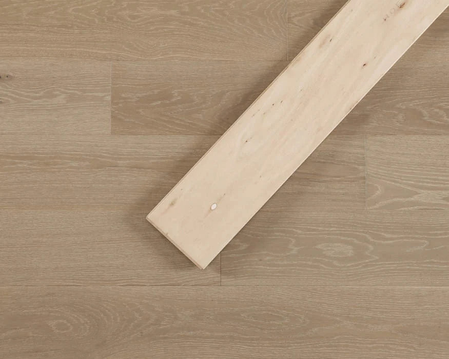 Build Direct - Oak Superior Collection - Taupe 7.5" - 4mm - Engineered Hardwood