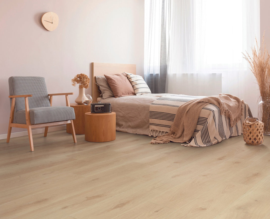 Cyrus Floors - Supremewood Collection - Golden Rod - Laminate