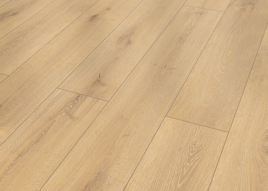 Inhaus - Landmark Collection - Windsor - Laminate