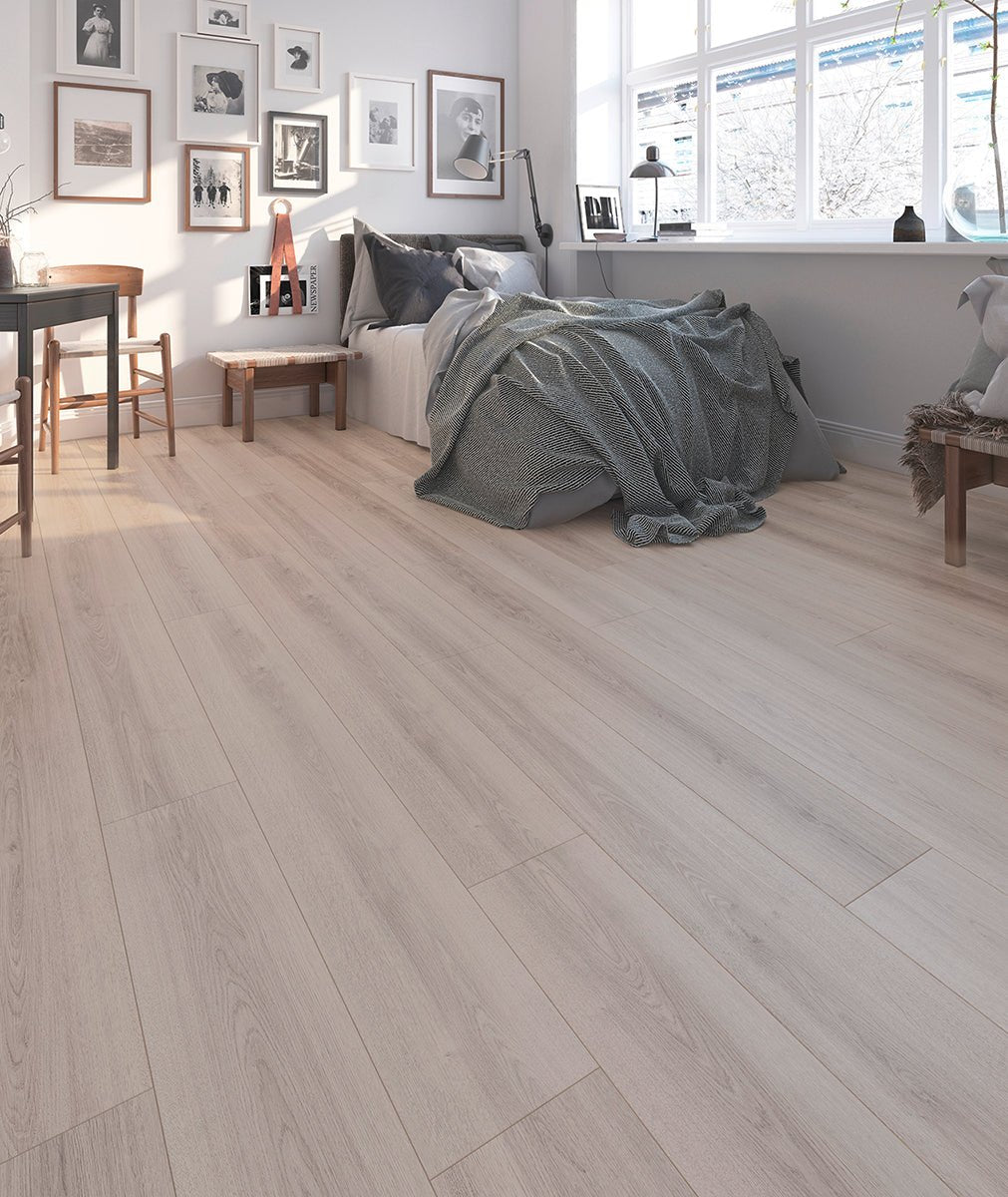 Inhaus - Visions Collection - Adelaide - Laminate