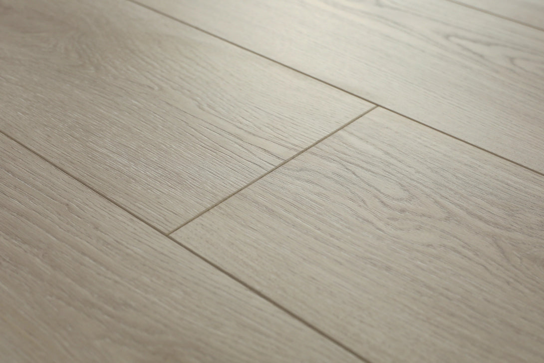 McMillan - Evolved Series - Alassio - Laminate