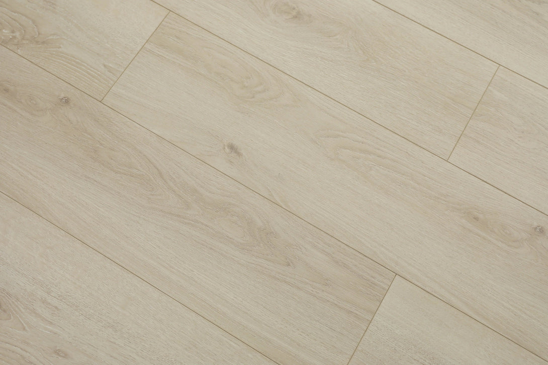 McMillan - Evolved Series - Alassio - Laminate