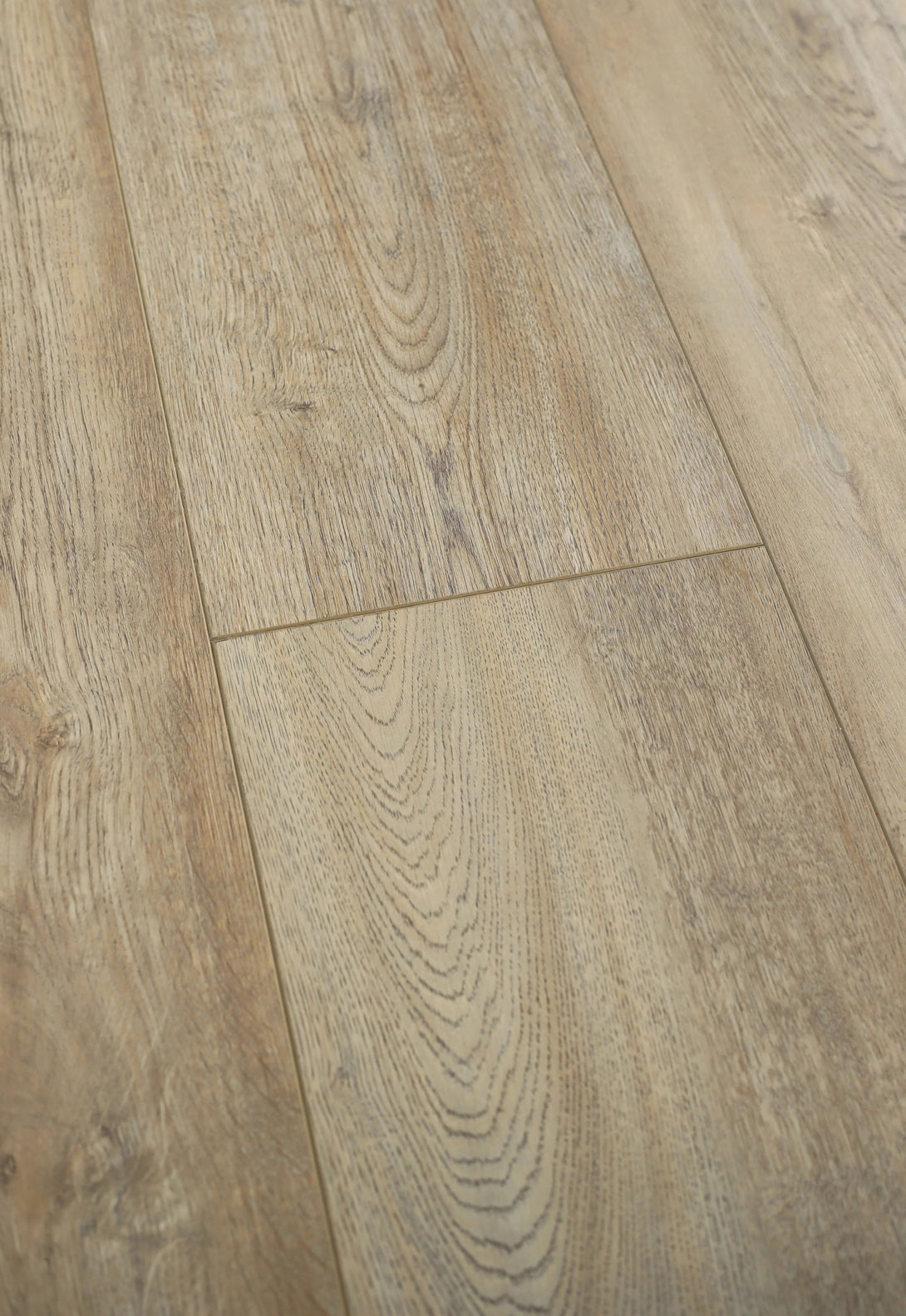 McMillan - Evolved Series - Burgess - Laminate