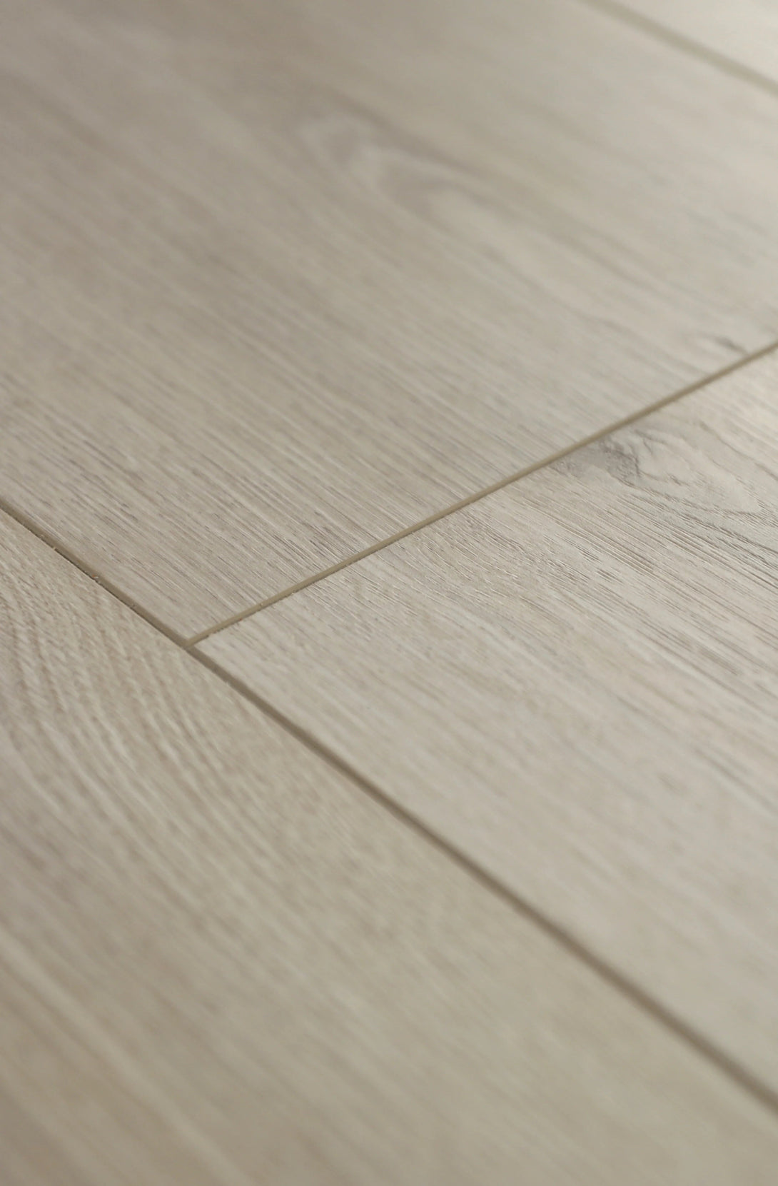 McMillan - Evolved Series - Montego - Laminate