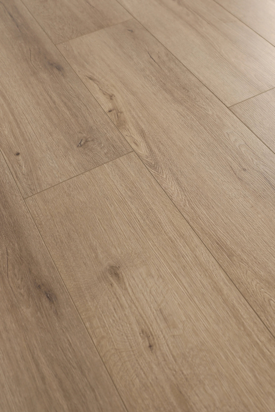 McMillan - Evolved Series - Niobe - Laminate