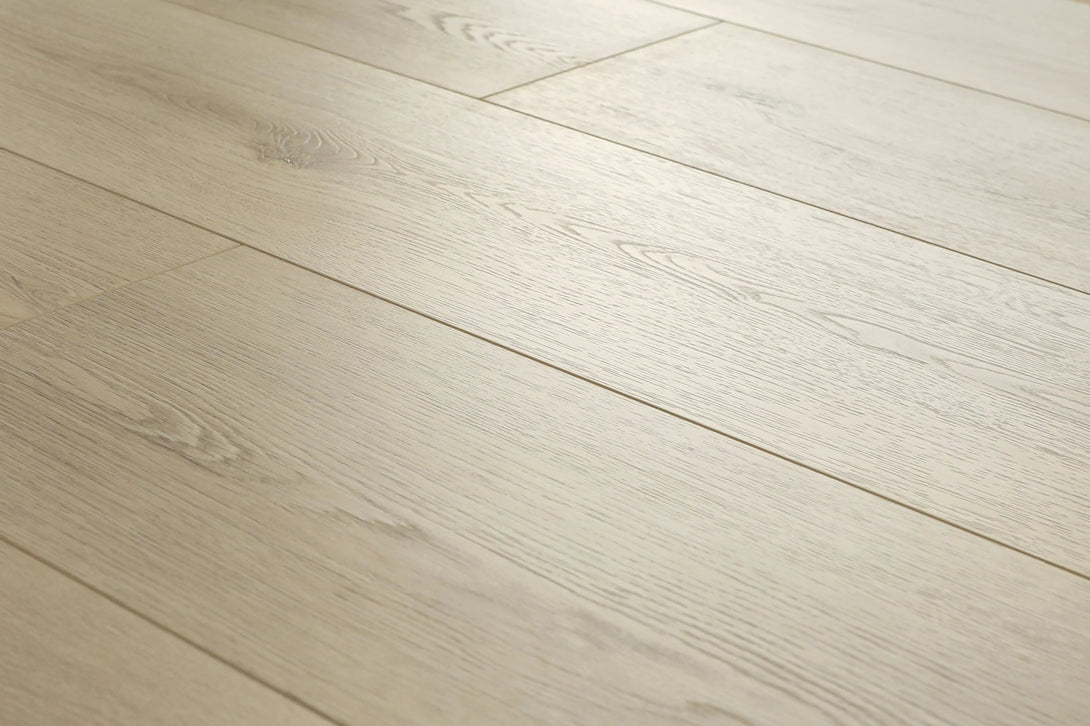 McMillan - Evolved Series - Trinity - Laminate