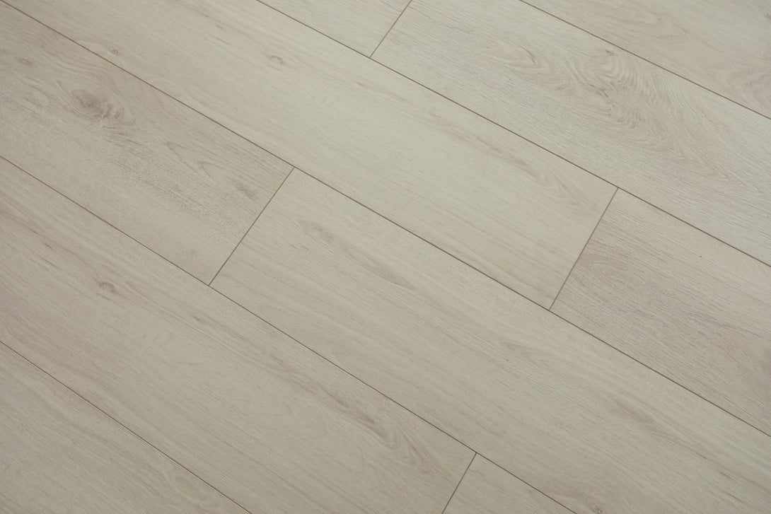 McMillan - Evolved Series - Vega - Laminate