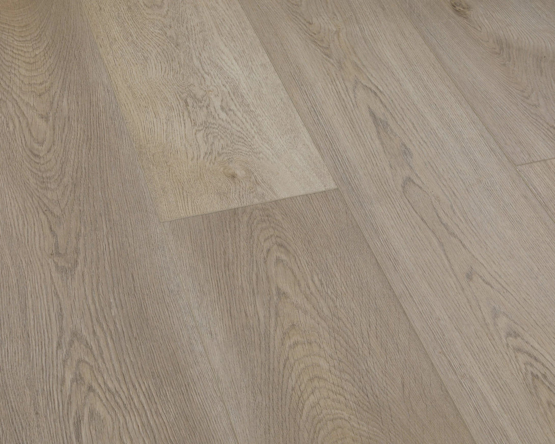 McMillan - Thomas House Plus Matte Series - Austen Oak XL - Vinyl