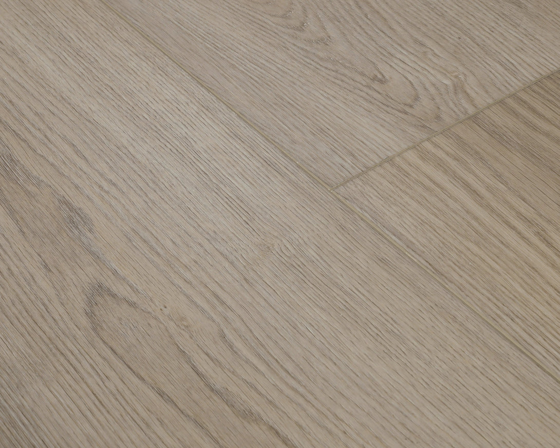 McMillan - Thomas House Plus Matte Series - Austen Oak XL - Vinyl