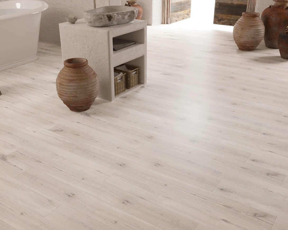 Montserrat Floors - Zephyr SPC - Lucent Moon - Vinyl